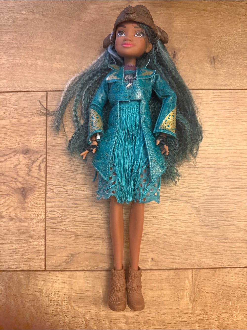 Disney descendants “Uma” Fringe Doll Outfit with Brown Hat & Boots